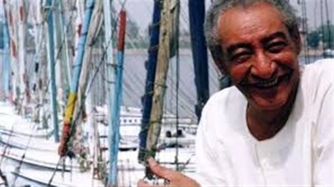 محطات الراحل.. عبد الرحمن الأبنودي ومسيرة الإبداع خلف قصائد العامية المصرية